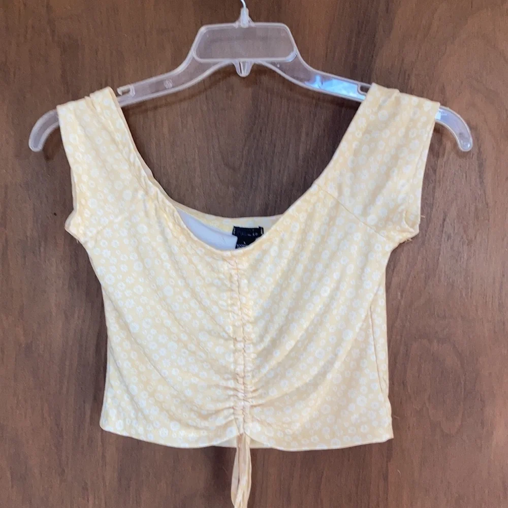 3/$12 Rue21 top Yellow w white floral print cinch front detail boho top casual - Picture 7 of 15